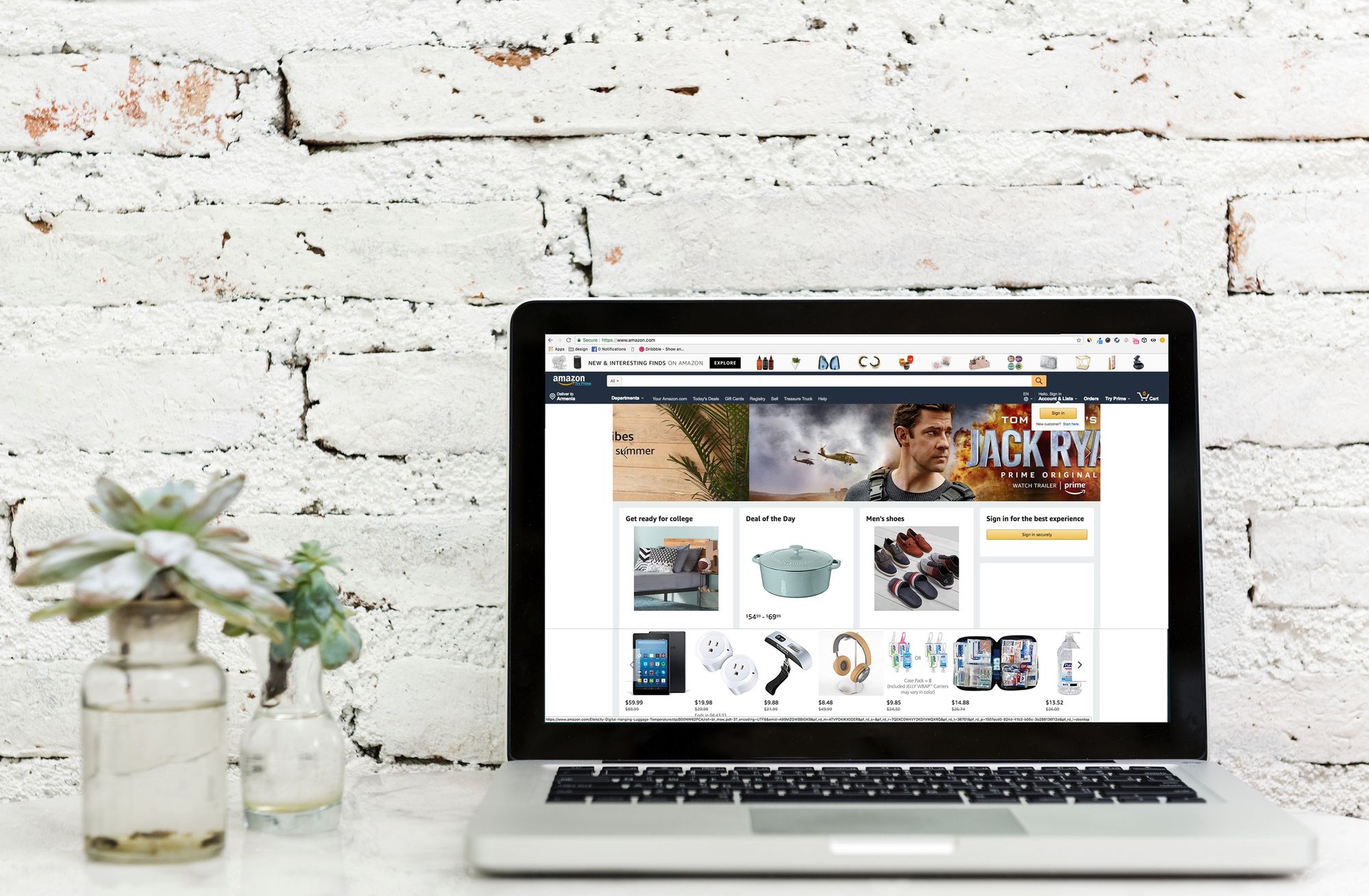 How Price Scraping Can Give Your Brick-and-Mortar Store a Competitive Edge